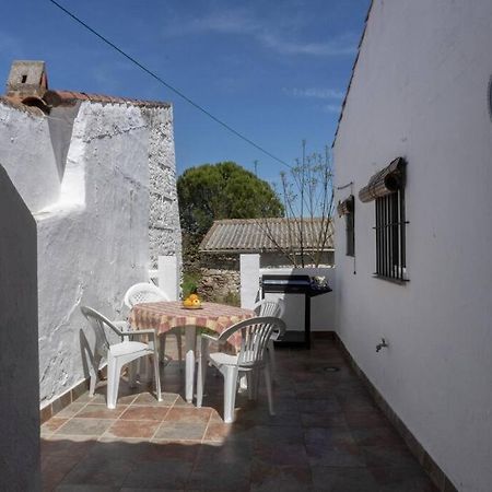 Casa Tipica Extremena Lejlighed Cheles Eksteriør billede